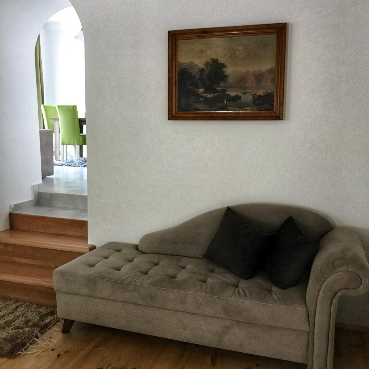 Apartments "Old House Pajovic" Virpazar Bagian luar foto