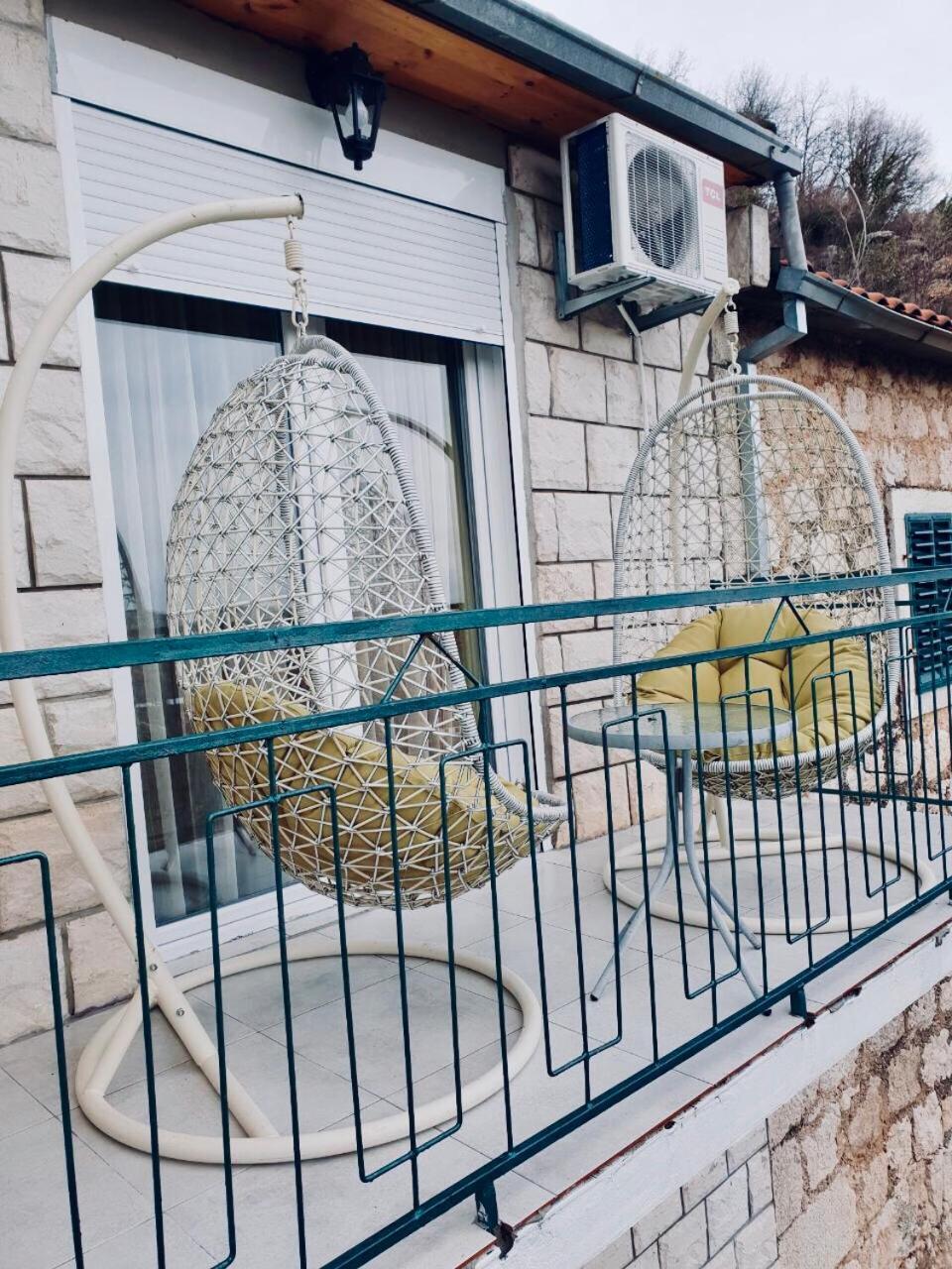 Apartments "Old House Pajovic" Virpazar Bagian luar foto