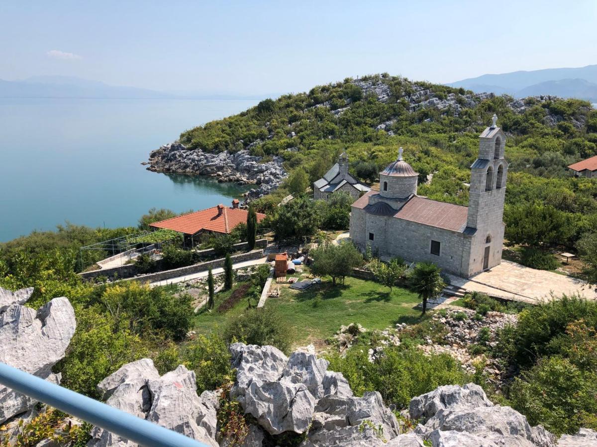 Apartments "Old House Pajovic" Virpazar Bagian luar foto